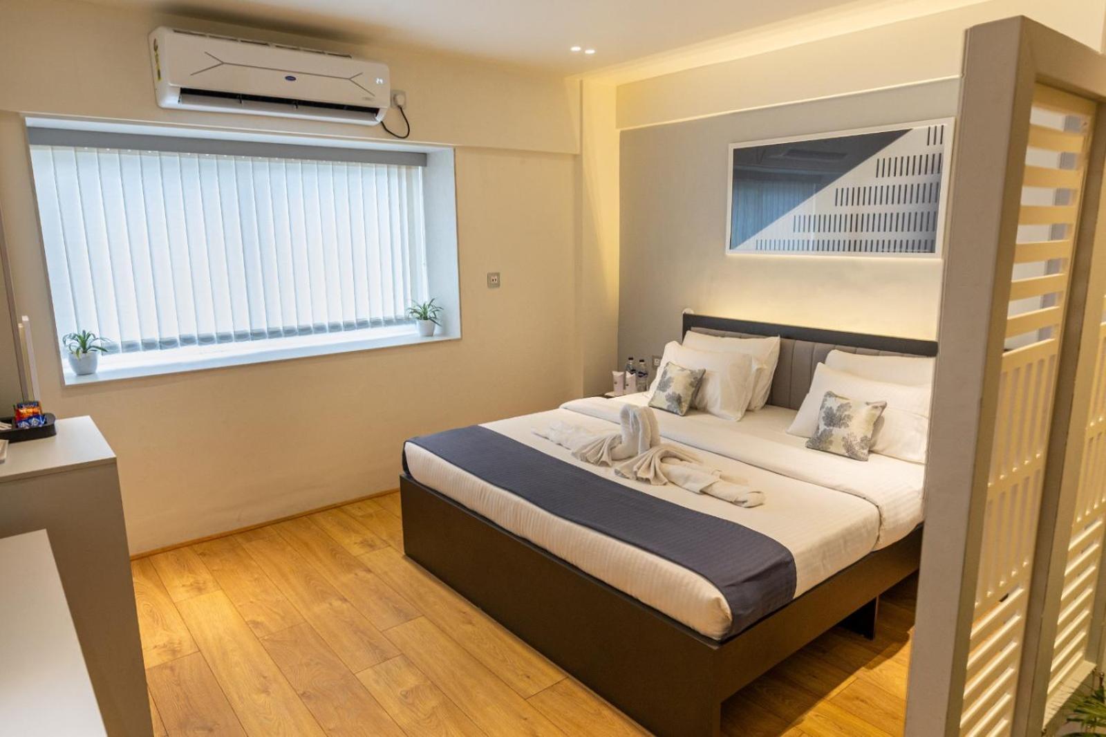 Offbeat Ccu Hostel Καλκούτα Εξωτερικό φωτογραφία